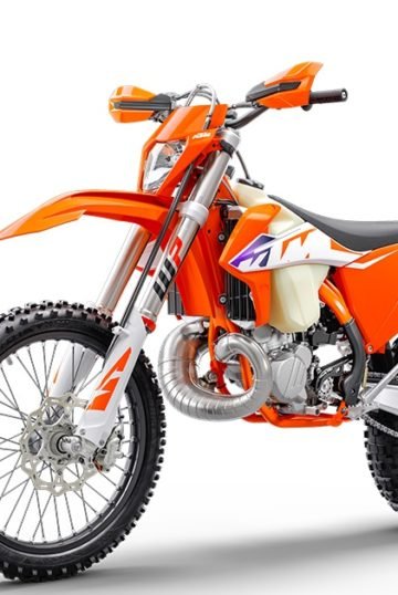 PHO_BIKE_PERS_LIVO_exc-250-my23-front-left_#SALL_#AEPI_#V1