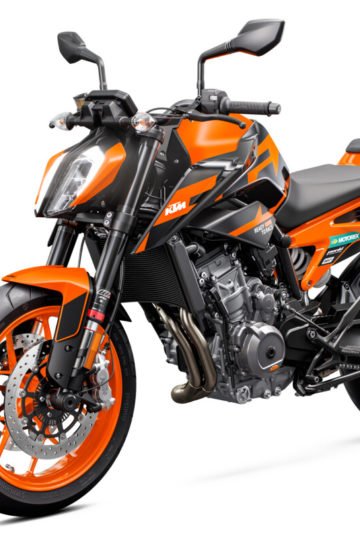 424730_MY22 890 DUKE GP ORANGE _45_ Front-Left_USA