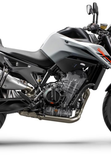 486199_MY22 KTM 790 DUKE - EU _90_ right_EU_ Global