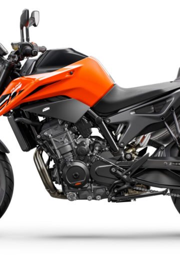 486203_MY22 KTM 790 DUKE - EU _90_ left_EU_ Global