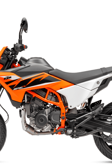 PHO_BIKE_90_LI_Supermoto-KTM-2025-125-smc-r-orange-left-side-view_#SALL_#AEPI_#V1