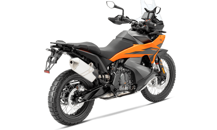 PHO_BIKE_PERS_REHI_MY25-KTM-790-ADV-ORANGE-REAR-RIGHT_#SALL_#AEPI_#V1
