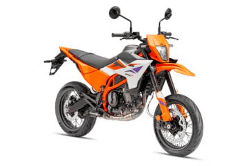 PHO_BIKE_PERS_REVO_Supermoto-KTM-2025-390-smc-r-orange-front-right-image_#SALL_#AEPI_#V1